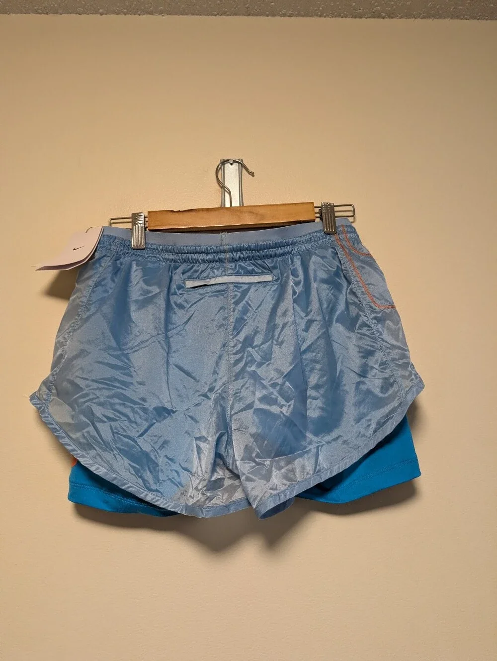 Nike Women’s Icon Clash Tempo Luxe 2-in-1 Running Shorts Glacier Blue Small NWT